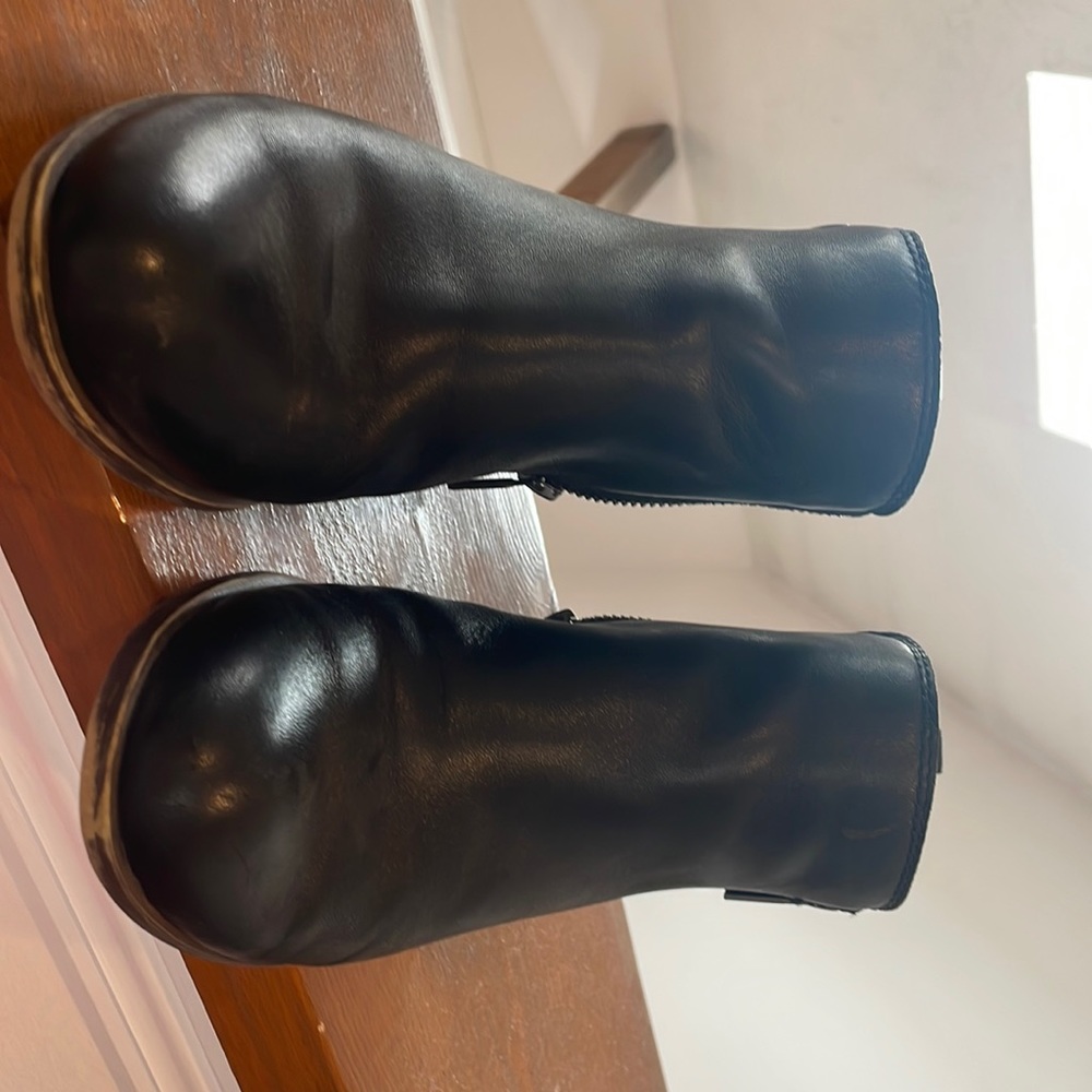 Size 8 Lucky Brand Ankle Boots